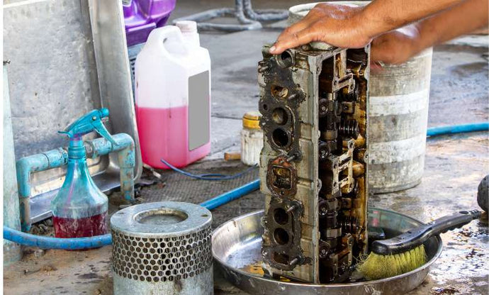How To Clean A Cylinder Head?