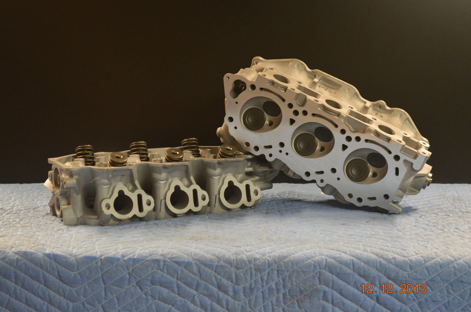 パーツ n Nissan SOHC Remanufactured Cylinder Head Pair, Year:96-04