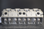 Cylinder Head Chevy SBC V8 5.7L 350ci 193 Round Push Rod Holes