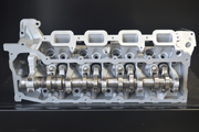 Cylinder Head Dodge Durango, Dakota, RAM 4.7L 285ci V8 GAS SOHC w/ EGR 00-03 w / Gasket & Bolt Set
