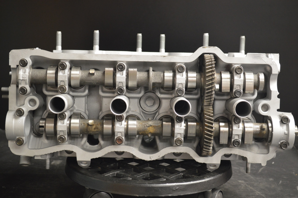 Toyota 2.2L 16V 5SFE Remanufactured Cylinder Head, Year:97-99