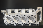 Cylinder Head Dodge Durango, Dakota, RAM 4.7L 285ci V8 GAS SOHC w/ EGR 00-03 w / Gasket & Bolt Set